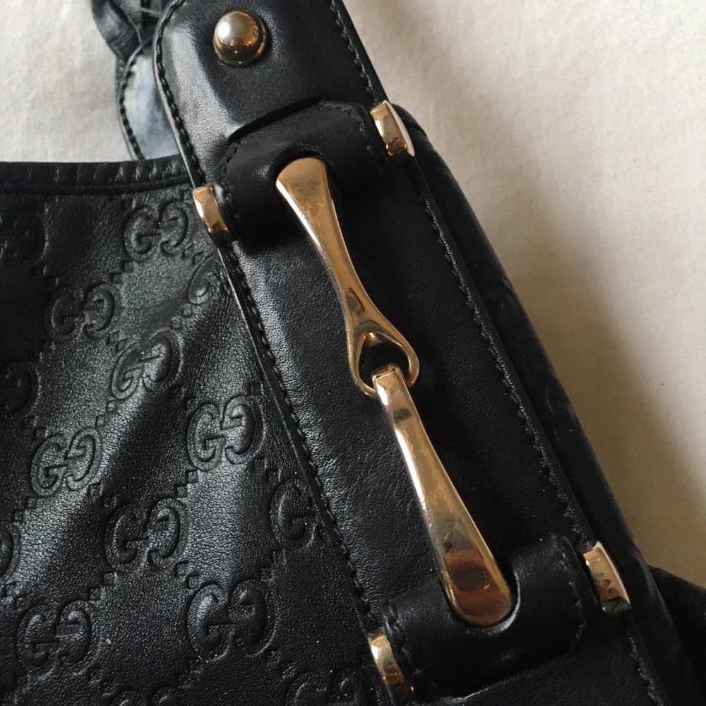 Gucci Black Embossed Leather Tote - Picture 6 of 11
